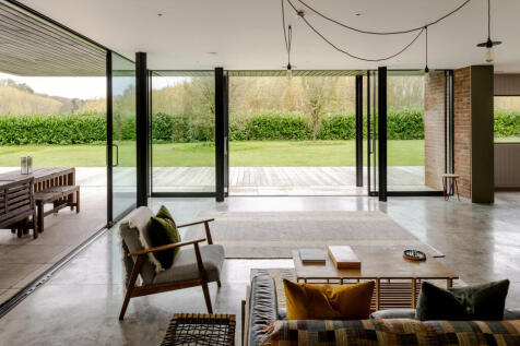 242417 - TMH_ASHLEY HOUSE-107.jpg