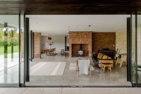 242420 - TMH_ASHLEY HOUSE-110.jpg