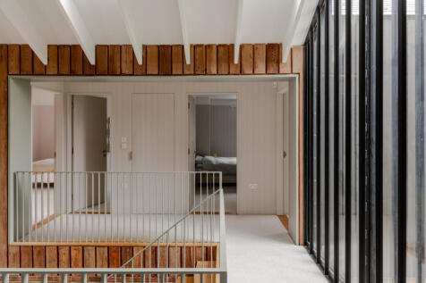 242450 - TMH_ASHLEY HOUSE-140.jpg