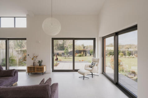 277073 - Westside Barn, Kirby Cane-28.jpg