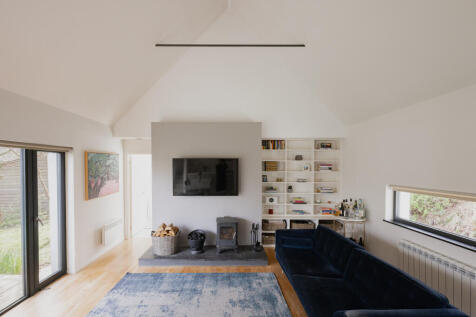 277102 - Tigh Na Dochaid, Isle Ornsay-43.jpg