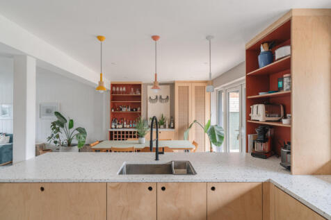 215643 - Sandybrae_SeaRoad_HighRes-01.jpg