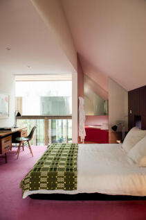 233339 - bedroom02.jpg