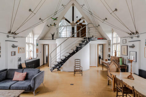 278793 - Flat 2, Royal Victoria Patriotic Build...