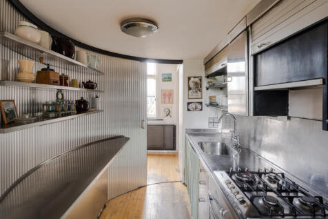 278802 - Flat 2, Royal Victoria Patriotic Build...