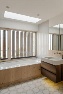 279969 - 20250424-THE-SEA-HOUSE_CAMBER_TMH-67_H...