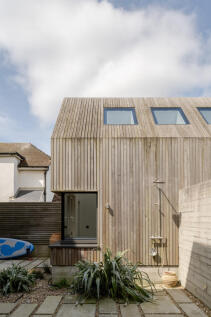 279935 - 20250424-THE-SEA-HOUSE_CAMBER_TMH-28_H...