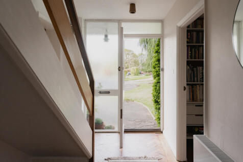 280932 - 15 The Holdings, The Ryde, Hatfield, A...
