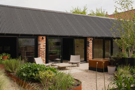 281692 - Fen Barn, Claypole, NG23-3.jpg