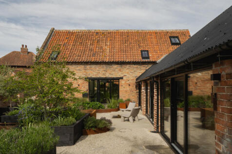 281711 - Fen Barn, Claypole, NG23-22.jpg