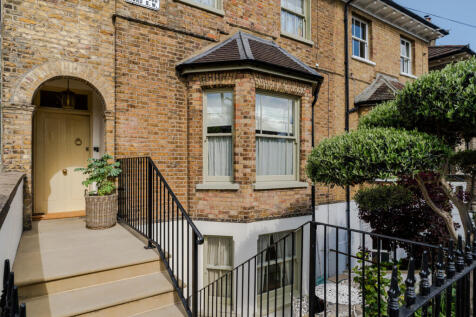 282948 - 1 Charlwood Road-1.jpeg