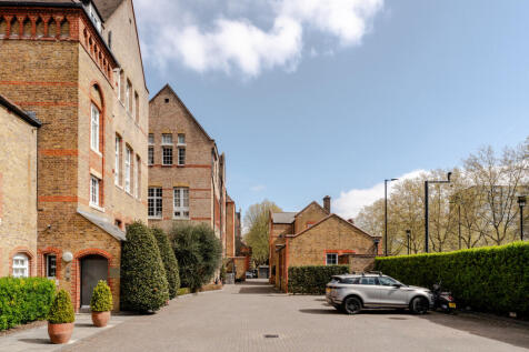 276065 - 3, Old Chesterton Building-50.jpg