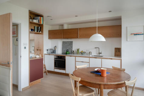 283589 - Keeling House, London E2 - high res - ...