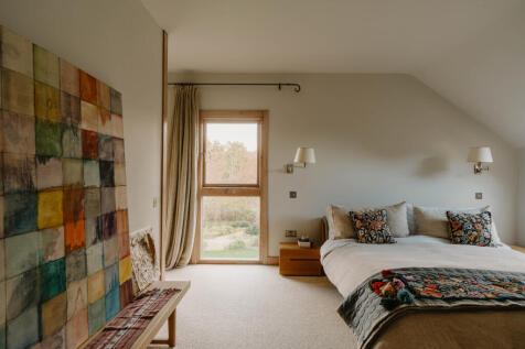 318925 - Milpond Lane_High Res-3.jpg