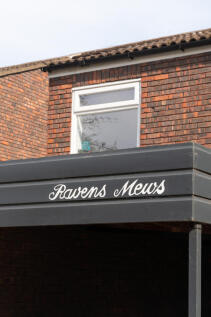 275162 - RAVENS-MEWS-004.jpg