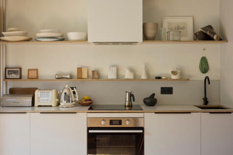293783 - THE MODERN HOUSE_GIBBON ROAD_07.JPG