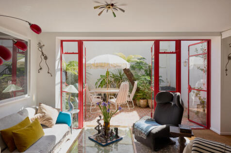 298205 - TMH_CHATSWORTH ROAD_01.JPG