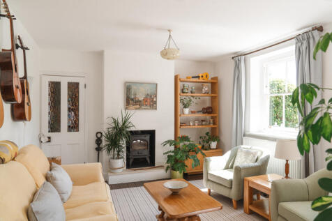 298520 - Greystones_Faringdon_HighRes-25.jpg