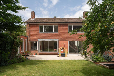 299421 - OAKFIELD-GARDENS-19.jpg