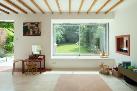 299417 - OAKFIELD-GARDENS-15.jpg