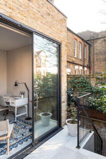 302327 - 1a Nascot Street_The Modern House (18)...