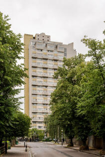 302935 - Flat 17, Edrich House-3.jpeg