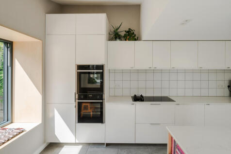 301647 - 6 Mona Road-5.jpeg