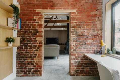 302703 - Eastry Court Lane_High Res-20.jpg