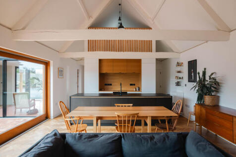 301190 - The Stables, Manor Farm_Inigo-8.jpg
