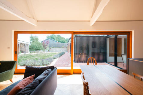 301192 - The Stables, Manor Farm_Inigo-10.jpg