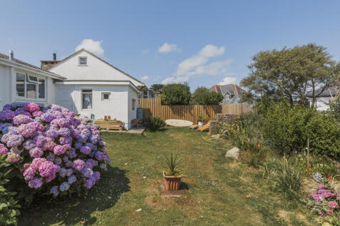 160496 - GWELANMOR ROAD, ST IVES-30.jpg