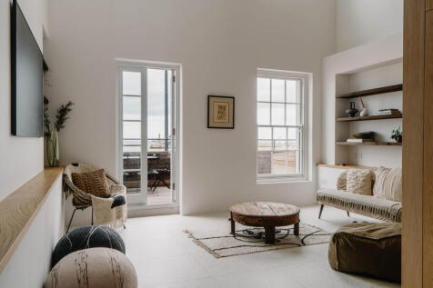 300164 - Marine Terrace_Flat 5_Hig Res-13.jpg