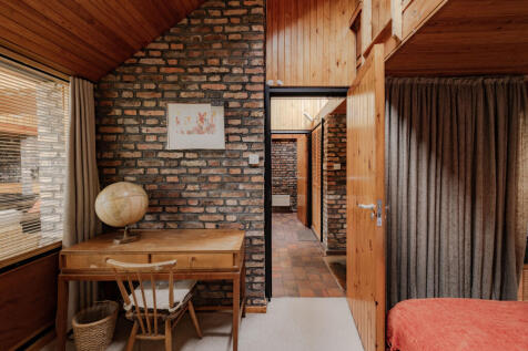301020 - 1 Church Lane 7.jpg