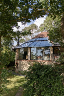 298426 - The Roundhouse, Park Lane, Old Knebwor...
