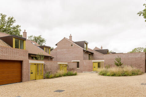 304944 - TMH_CHARLES MOORE PLACE (H5)-9.JPG