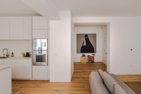 307482 - 15 Kensington Court-9.jpeg