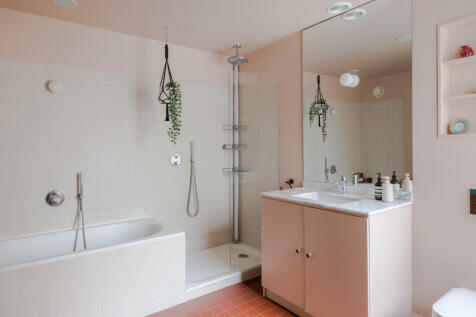 218622 - 21 Ickburgh Road-49.jpg