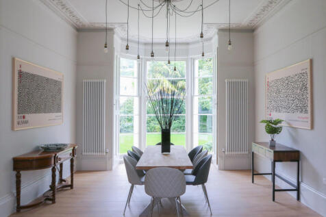 311224 - Dining Room 2.jpg