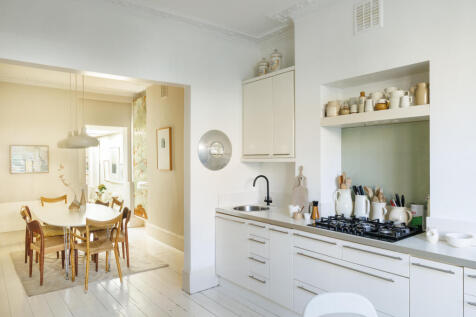 309163 - LillieshallRoad-SW4-JSouteyrat-18896.jpg