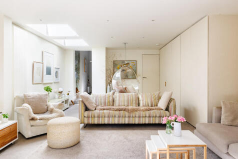 309148 - LillieshallRoad-SW4-JSouteyrat-18784.jpg