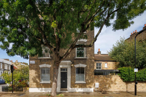 311076 - LondesboroughRoadN16-JSouteyrat-10464.jpg