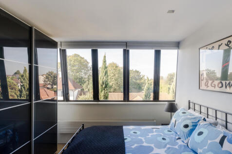 313802 - Feversham House-14.jpeg