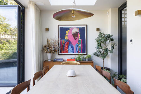 314251 - 13244-TalmaRd-London-JSouteyrat.jpg