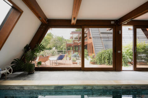 306734 - Blue Gates, Cambridge-36.jpg