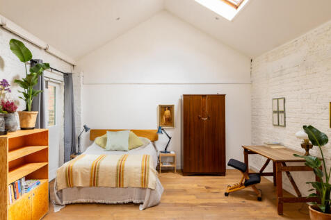 307807 - 250830_TMH_Gattis_Wharf_019.jpg