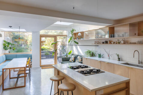 315355 - MordenRdLondon-JSouteyrat-15111.jpg