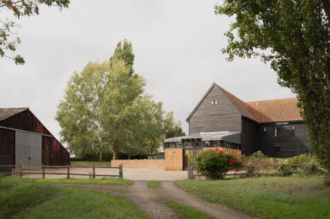 312013 - Old Barn, Chelsworth-60.jpg