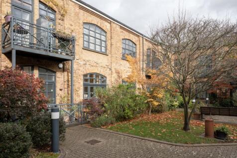 318525 - Independent Place, London E8 - high re...