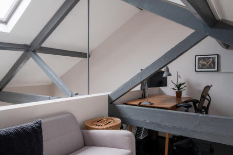 318522 - Independent Place, London E8 - high re...