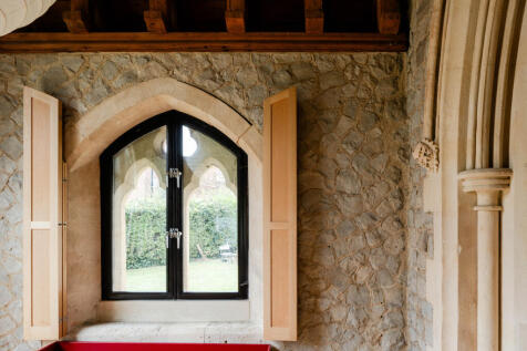 317156 - The Apostles, London SE23 - high res-0...